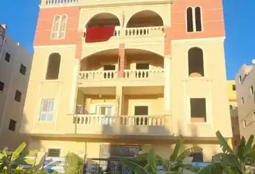 Apartment with Garden For sale - 3 rooms - floor 0