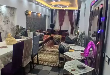 Apartments For sale - 3 rooms - floor 5
