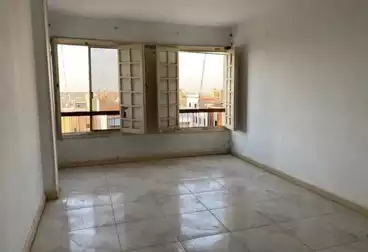 شقق للبيع - 3 غرف - بالدور 7