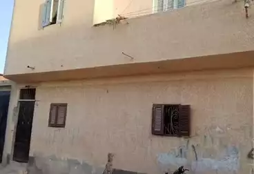 Building For sale - 3 rooms