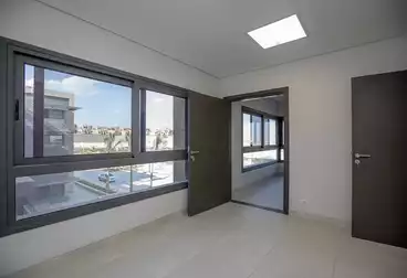 Clinics For rent - 2 rooms - floor 2