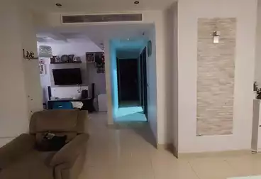 Apartments For sale - 2 rooms - floor 1