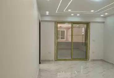 شقق للبيع - 3 غرف - بالدور 8