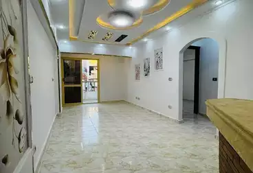 Apartments For sale - 2 rooms - floor 4