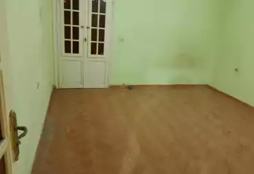 House / Home For sale - 3 rooms