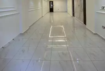 Apartments For sale - 3 rooms - floor 1