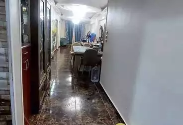 Apartments For sale - 3 rooms - floor 8