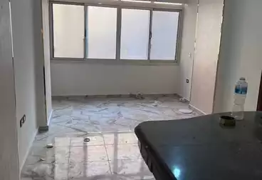 Apartments For rent - 3 rooms - floor 2