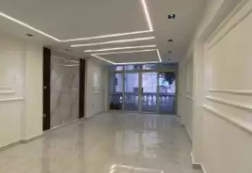 Apartments For sale - 3 rooms - floor 1