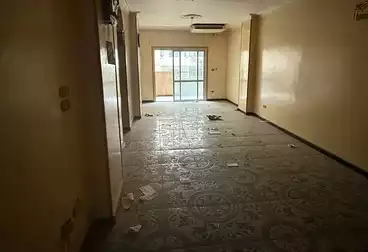 Apartments For sale - 2 rooms - floor 4