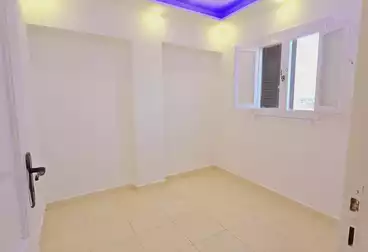 Apartments For sale - 2 rooms - floor 8