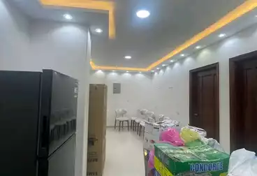 شقق للإيجار - 2 غرف - بالدور 0