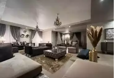 Furnished Apartment For sale - 4 rooms - floor 3