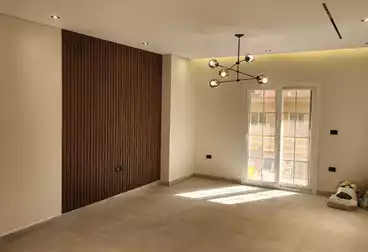 Apartments For sale - 3 rooms - floor 0