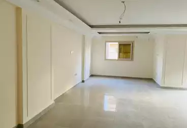 Apartments For sale - 3 rooms - floor 1