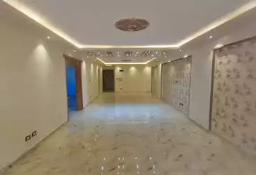 Full Floor For sale - 2 rooms - floor 1