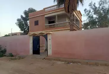 Villas For sale - 4 rooms