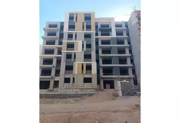 شقق للبيع - 3 غرف - بالدور 1