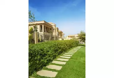 Villas For sale - 6 rooms