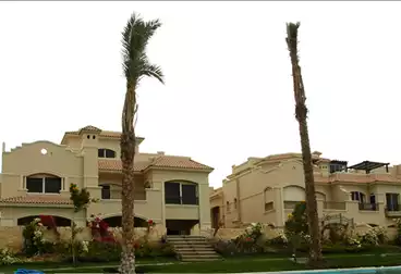 Twin House For sale - 7 rooms