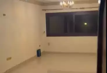 Apartments For sale - 3 rooms - floor 4