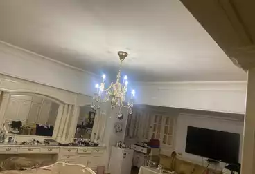 Apartments For sale - 6 rooms - floor 0