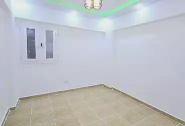 Apartments For sale - 2 rooms - floor 4