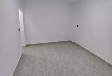 Apartments For sale - 2 rooms - floor 1