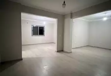 Apartments For sale - 2 rooms - floor 7
