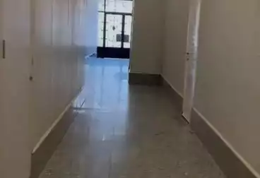Apartments For sale - 2 rooms - floor 2