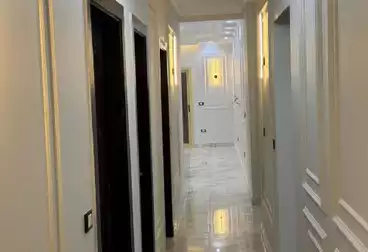 Apartments For sale - 3 rooms - floor 2
