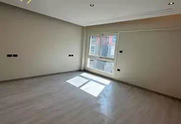 Apartments For sale - 2 rooms - floor 2