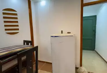 Apartments For sale - 2 rooms - floor 5