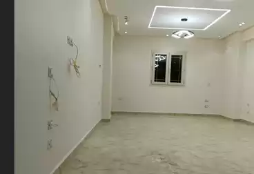 Apartments For sale - 3 rooms - floor 1