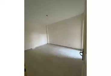 Apartments For sale - 3 rooms - floor 4