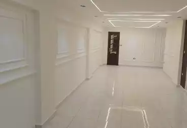 Apartments For sale - 3 rooms - floor 1