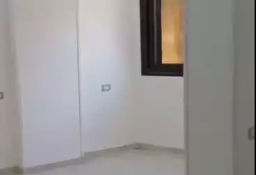 Apartments For sale - 3 rooms - floor 8
