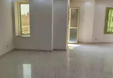 Apartments For rent - 3 rooms - floor 5