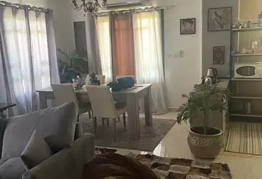 Apartments For sale - 2 rooms - floor 5