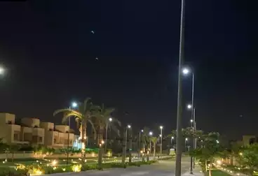 توين هاوس للبيع - 4 غرف