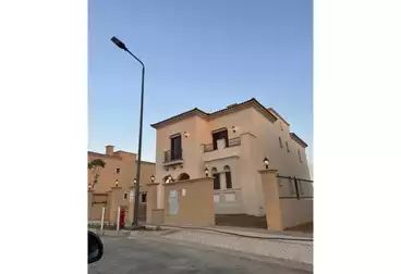 توين هاوس للبيع - 3 غرف