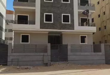 Villas For sale - 5 rooms - floor 1