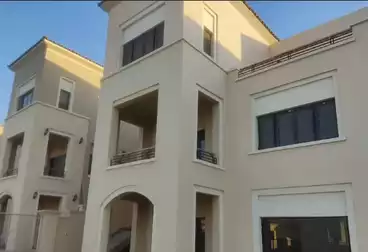 Separate Villa For sale - 5 rooms