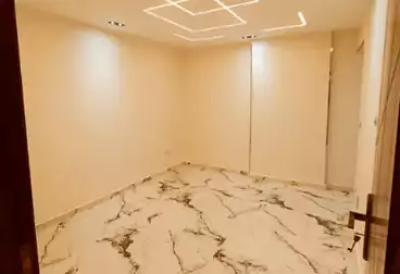 Apartments For sale - 3 rooms - floor 7