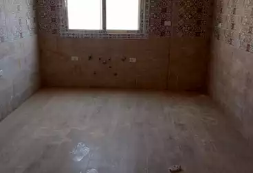 Apartments For sale - 3 rooms - floor 1