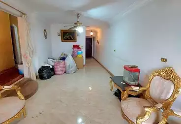 Apartments For sale - 3 rooms - floor 2