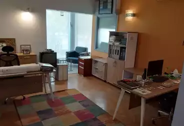 Administrative For rent - 6 rooms