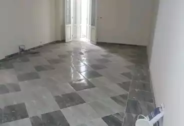 Apartments For sale - 2 rooms - floor 10