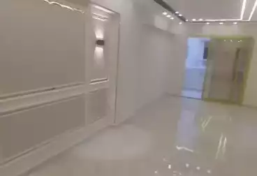 Apartments For sale - 3 rooms - floor 7