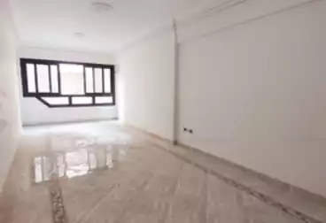 Apartments For sale - 3 rooms - floor 4